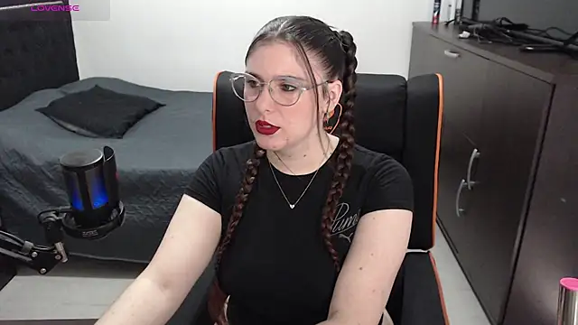 xxbbtaa online show from February 19, 2026, 8:06 pm