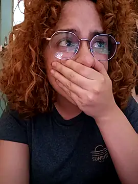 EmmaMelissa0521 online show from October 6, 2025, 8:37 am