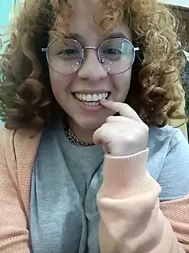 EmmaMelissa0521 online show from October 2, 2025, 4:05 am