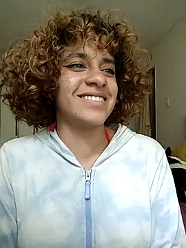 EmmaMelissa0521 online show from March 17, 2025, 8:30 pm