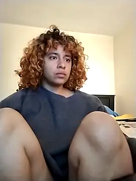 EmmaMelissa0521 online show from March 5, 2026, 4:25 pm