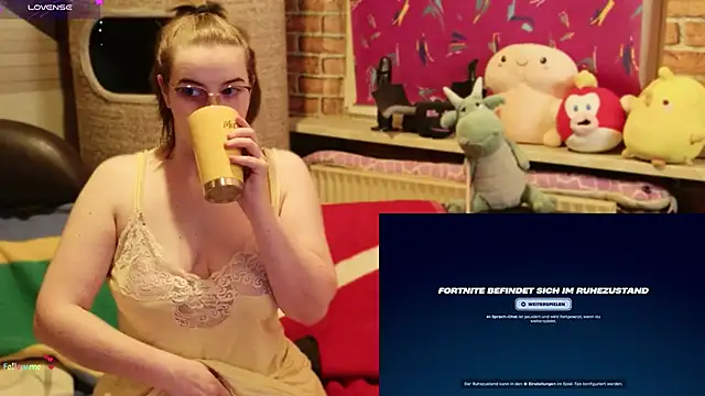 Snapshot of GamerGirl_Eve chatting on February 26, 2026, 6:19 pm GamerGirl Eve online show from February 26, 2026, 6:19 pm