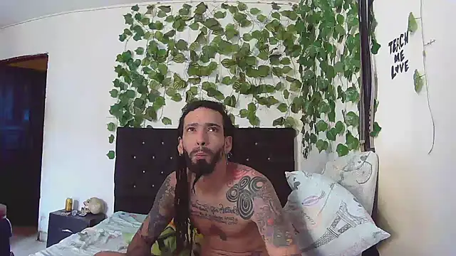 caribbeanlover1 online show from February 9, 2026, 1:53 pm