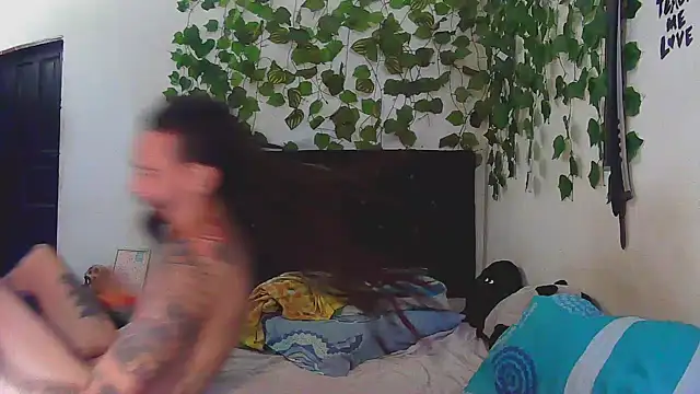 caribbeanlover1 online show from January 15, 2026, 2:31 pm