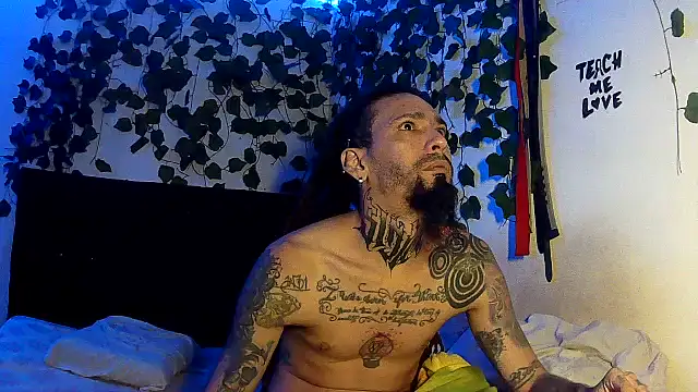 Snapshot of caribbeanlover1 chatting on July 12, 2026, 6:25 am caribbeanlover1 online show from July 12, 2026, 6:25 am