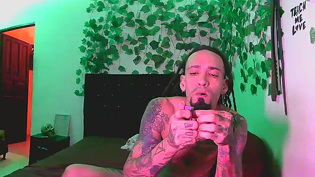 caribbeanlover1 online show from November 8, 2025, 2:37 am