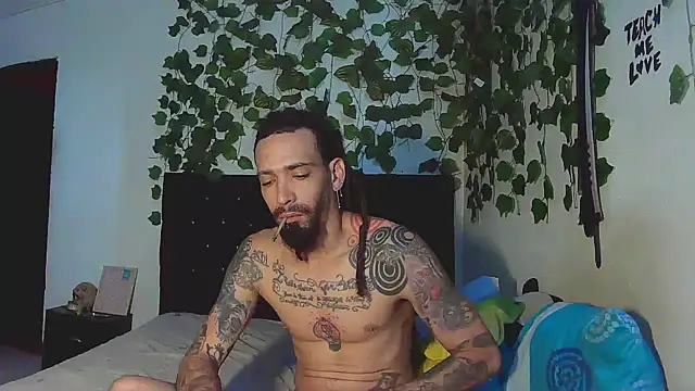 caribbeanlover1 online show from January 14, 2026, 2:09 pm