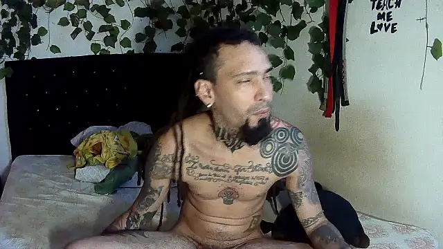 Snapshot of caribbeanlover1 chatting on June 28, 2026, 4:02 pm caribbeanlover1 online show from June 28, 2026, 4:02 pm