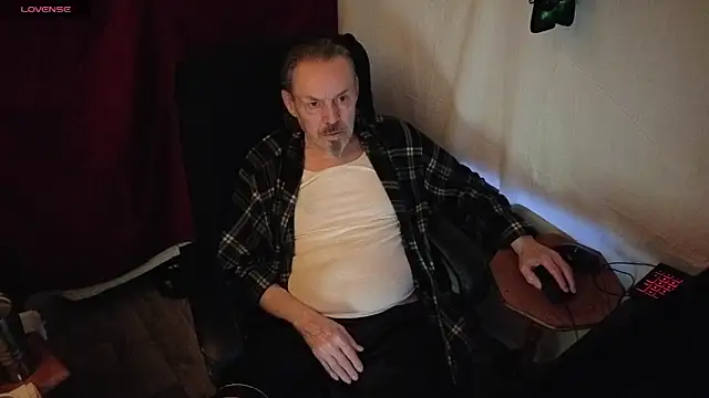 Snapshot of Richy__Rich_ chatting on February 28, 2026, 11:59 pm Richy Rich online show from February 28, 2026, 11:59 pm