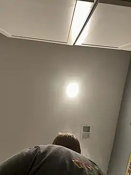 smokeymt420 online show from February 20, 2026, 4:09 am