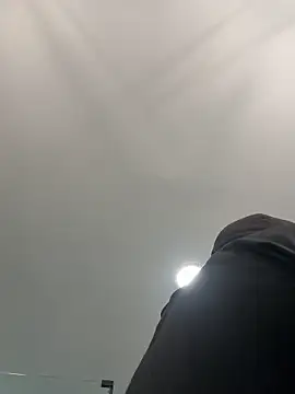 smokeymt420 online show from April 16, 2026, 7:36 pm