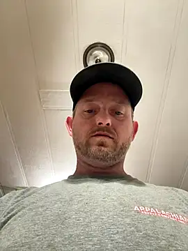 smokeymt420 online show from November 9, 2025, 4:16 am