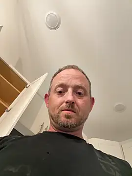 smokeymt420 online show from September 9, 2025, 3:16 am