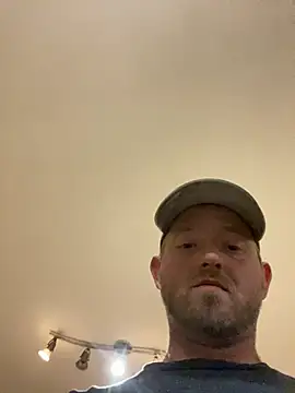 smokeymt420 online show from March 23, 2025, 4:16 am