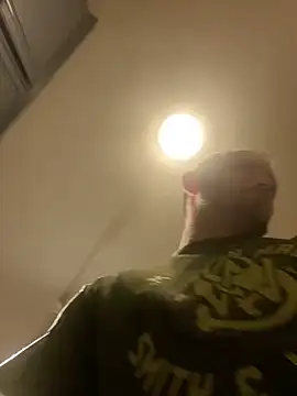 smokeymt420 online show from January 31, 2025, 9:48 am