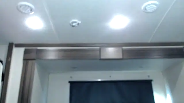 ThickD2C online show from November 1, 2025, 4:23 pm