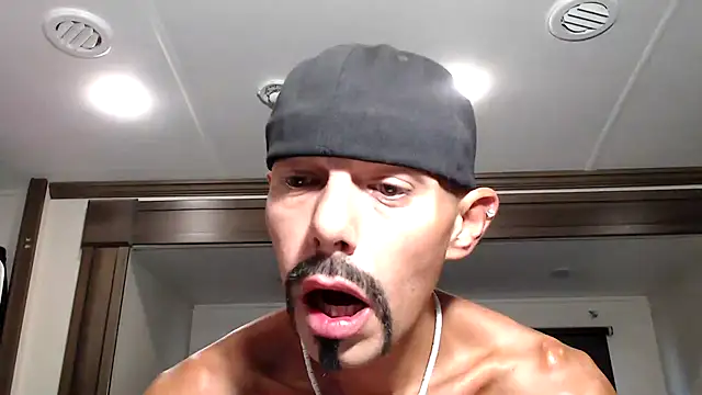 ThickD2C online show from October 15, 2025, 4:37 pm