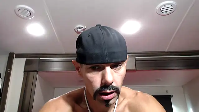 ThickD2C online show from December 18, 2025, 4:55 pm