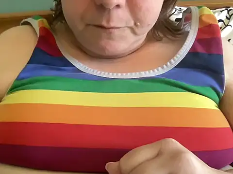 ParisNova online show from March 12, 2025, 4:13 pm