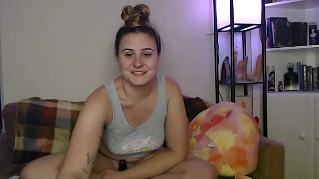 Snapshot of sunny420princess chatting on September 20, 2025, 2:38 am sunny420princess online show from September 20, 2025, 2:38 am