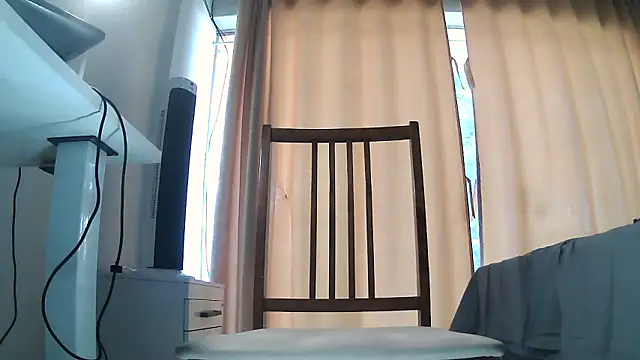 chicoguapo8 online show from February 21, 2026, 1:13 pm