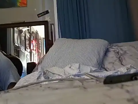 Snapshot of Makeyoucumallover chatting on December 4, 2024, 11:24 am Makeyoucumallover online show from December 4, 2024, 11:24 am