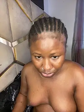 catty3232 online show from November 4, 2025, 8:29 am