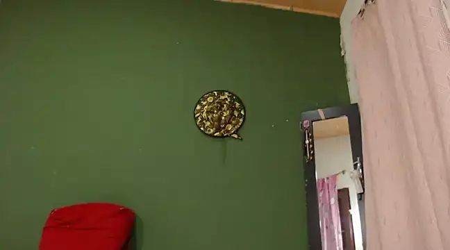 Estefani 32 online show from March 13, 2025, 5:50 pm