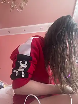 Flossy Vettie online show from February 11, 2026, 6:46 am