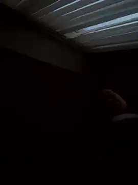 Flossy Vettie online show from November 25, 2025, 2:39 pm