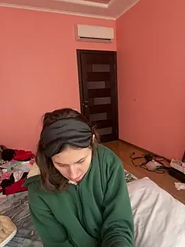 Flossy Vettie online show from April 1, 2026, 1:41 pm