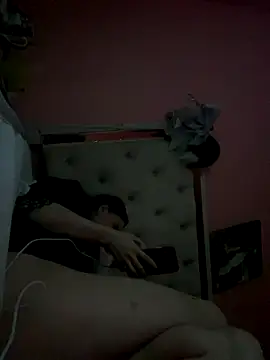 Flossy Vettie online show from October 10, 2025, 1:06 am