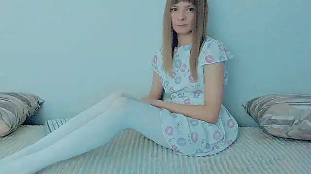 Snapshot of YourCaramel chatting on September 11, 2025, 10:37 am YourCaramel online show from September 11, 2025, 10:37 am