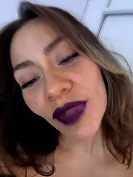 SamyJones9 online show from November 9, 2025, 3:54 am