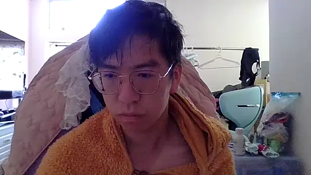 charlie xdd online show from March 8, 2025, 6:32 am