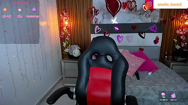 AMELIELEONE online show from February 14, 2026, 12:27 pm