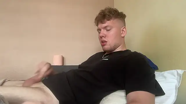 sexybooii6968 online show from July 2, 2026, 10:10 am