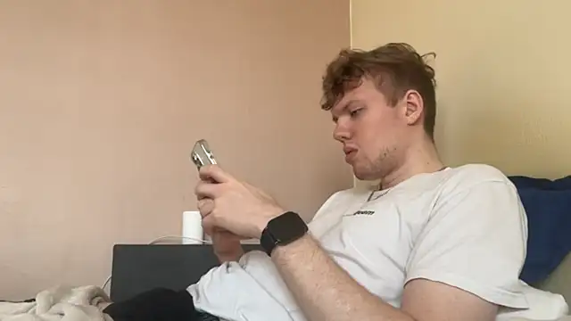 Snapshot of sexybooii6968 chatting on November 20, 2025, 11:22 am sexybooii6968 online show from November 20, 2025, 11:22 am