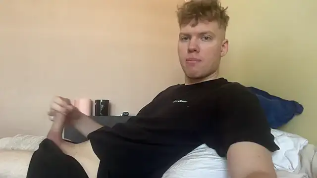 sexybooii6968 online show from May 29, 2026, 8:42 am