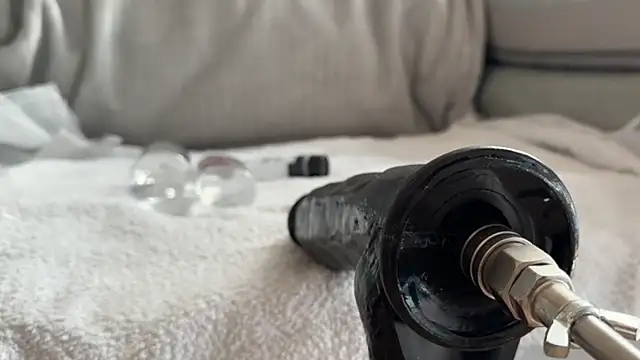 MisoMuncher online show from November 5, 2025, 2:14 am