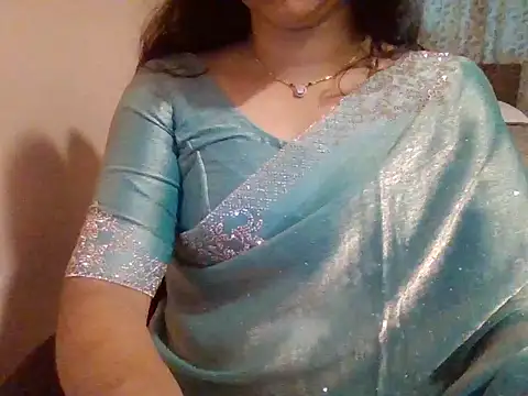 Pinky 4 online show from October 21, 2025, 2:11 am