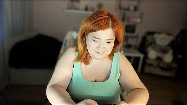 Snapshot of Vi-Vixen chatting on January 9, 2026, 1:40 pm Vi-Vixen online show from January 9, 2026, 1:40 pm