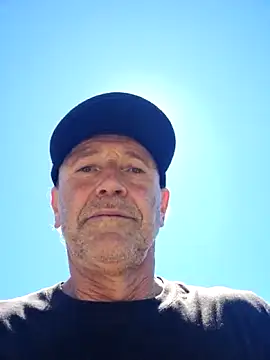 Mattsroom online show from November 20, 2025, 1:39 am