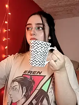 IvonneT online show from October 12, 2025, 10:11 pm