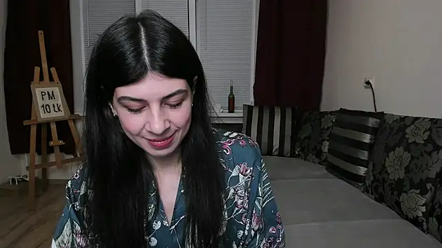 MolagAnna online show from October 23, 2025, 5:44 pm