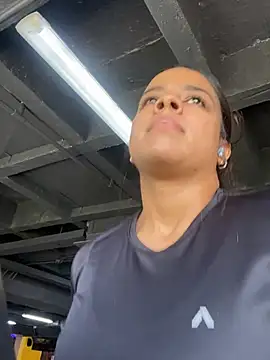 trianawhite online show from February 26, 2025, 7:32 pm