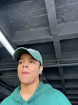 trianawhite online show from February 18, 2025, 4:14 pm