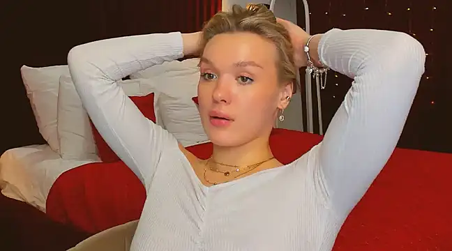 ChrystalKiss online show from January 14, 2025, 10:59 am