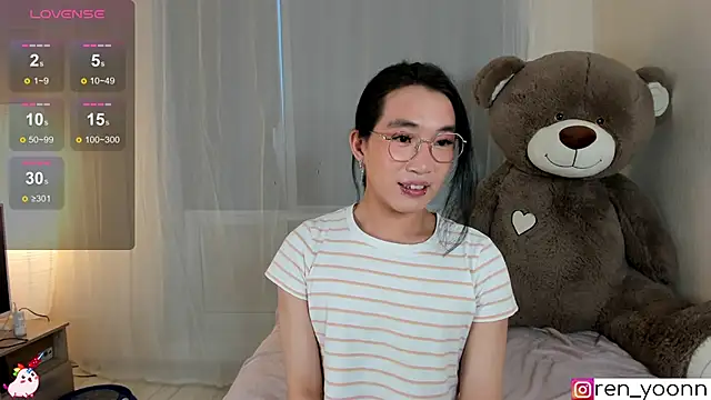 Snapshot of Ren_yoon chatting on July 5, 2026, 12:48 am Ren yoon online show from July 5, 2026, 12:48 am