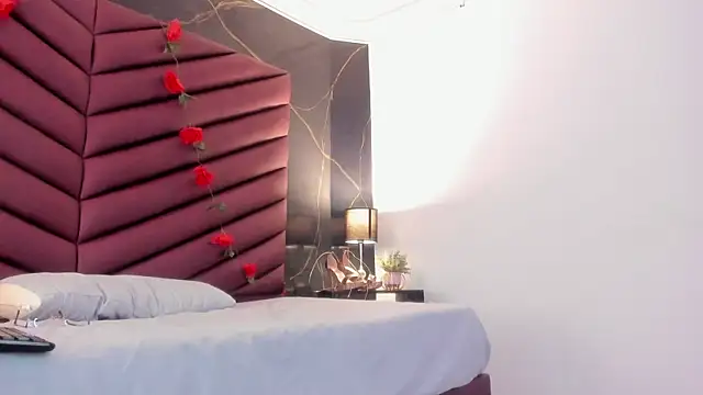 ValerySex  online show from April 15, 2026, 7:58 pm